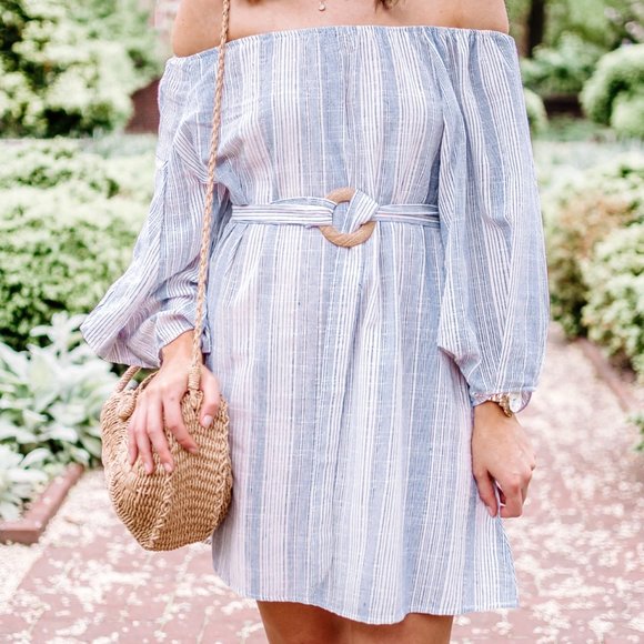 Chicwish Off the Shoulder Dress - Picture 5 of 5